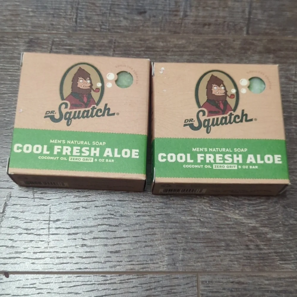 DR SQUATCH 2 Cool Fresh Aloe Men's All Natural Soap